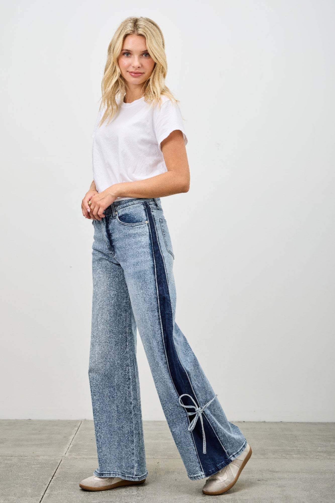 Mid Rise Contrast Wide Leg With Tie