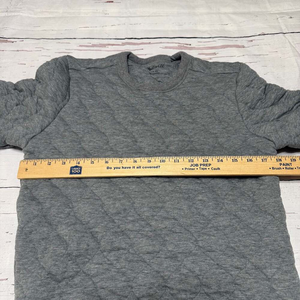 Madewell Quilted Crewneck Sweatshirt in Heather Gray