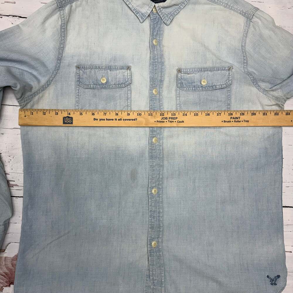 American Eagle Denim Shirt Mens Large Blue Long Sleeve Button Up Classic Fit