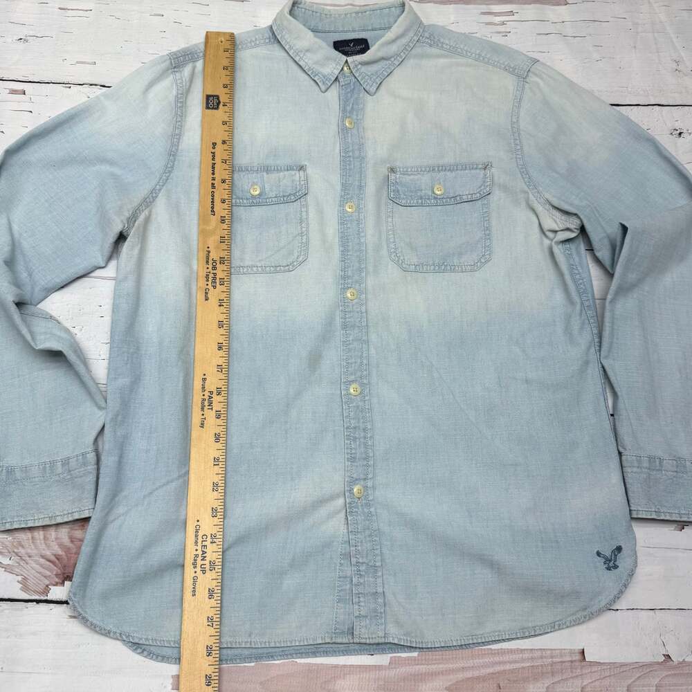 American Eagle Denim Shirt Mens Large Blue Long Sleeve Button Up Classic Fit