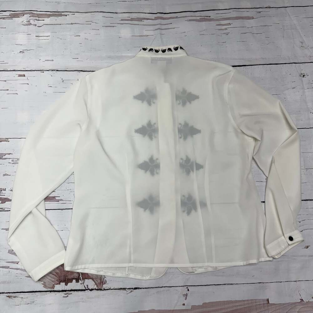 Dress Barn Vintage Ivory Mandarian Top Blouse with Black Fleur De Lis Embroidery