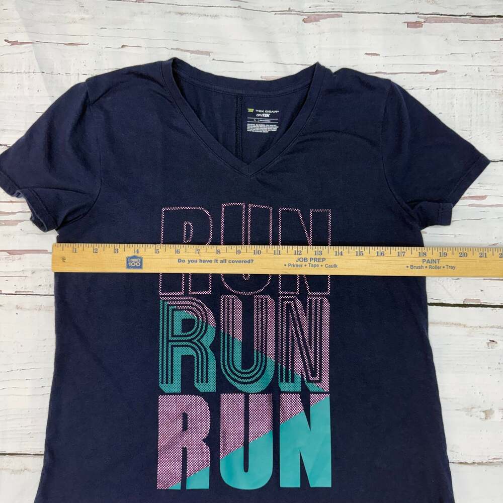 Tek Gear DryTek Women's Navy Blue V-Neck Run Run Run Graphic Tee Shirt Size Larg