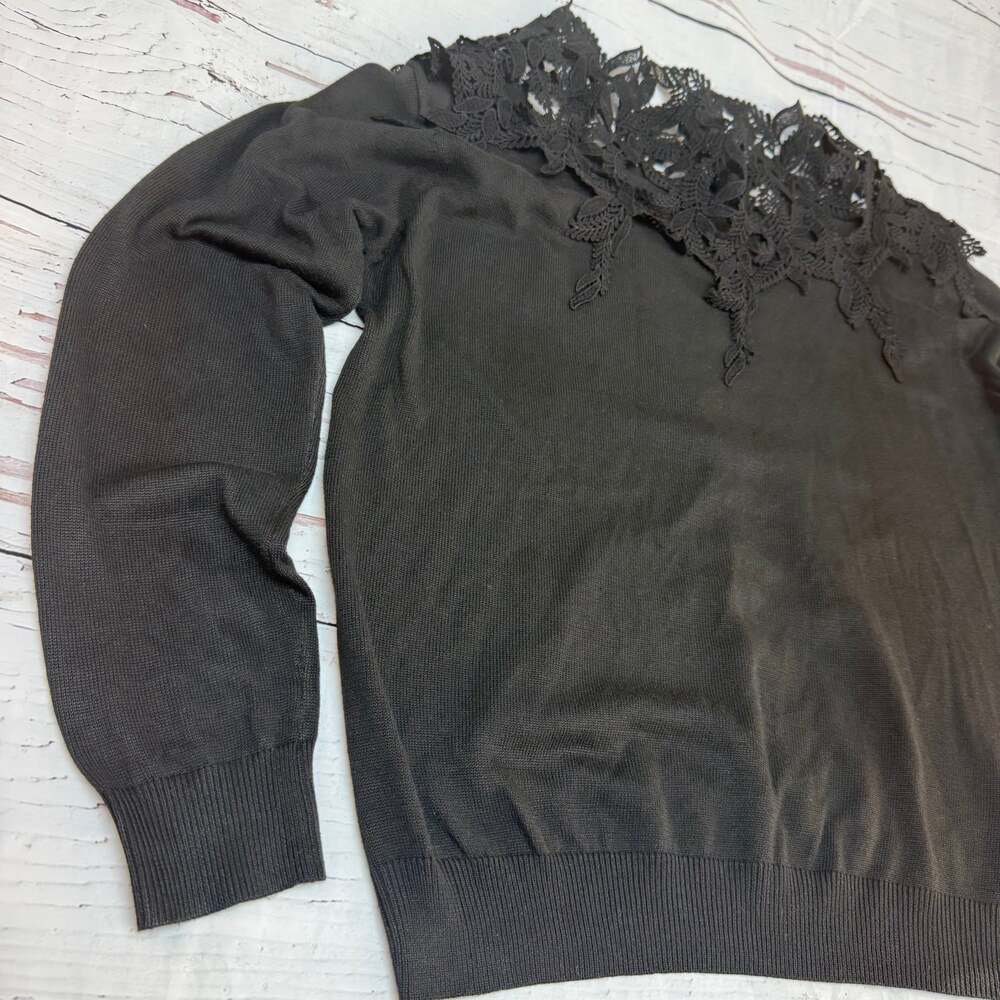 Black Lace Yoke Knit Sweater Long Sleeve Size L